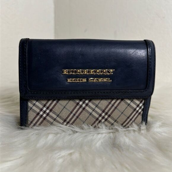 💯Authentic Burberry Blue Label Short Wallet 🍀 - Picture 1 of 17